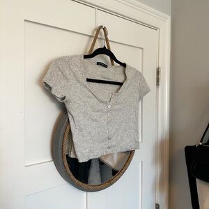 Brandy Melville grey cropped T-Shirt